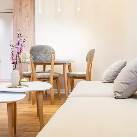 Appartamento Peaceful With Balcony View