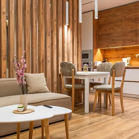 Peaceful With Balcony View Appartamento