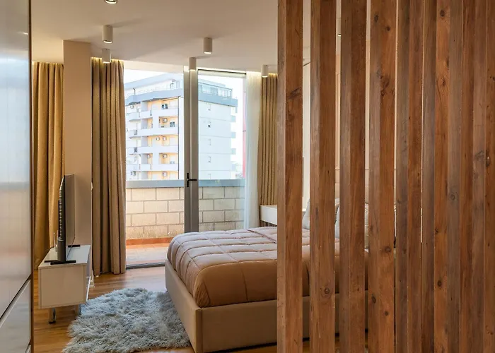 Peaceful With Balcony View * Shkodër