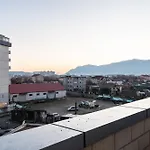 Apartamento Modern With Balcony & Fast Wi-fi & Self Check-in