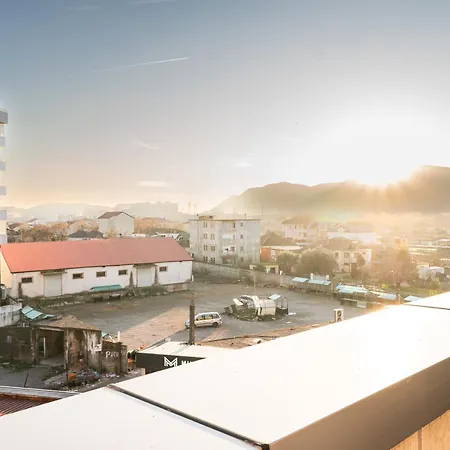 Apartamento Modern With Balcony & Fast Wi-fi & Self Check-in