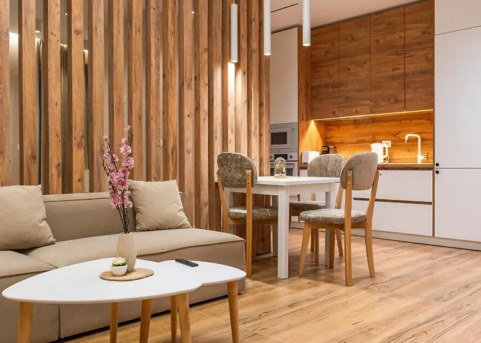 Peaceful With Balcony View Lejlighed