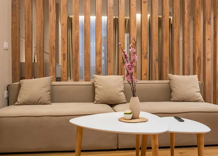 Peaceful With Balcony View Appartement